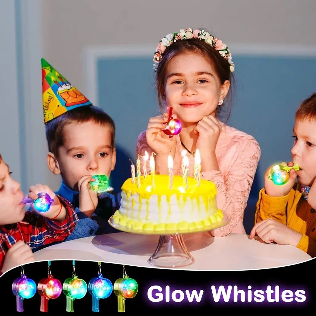 10/30pcs LED Light Up WhistlesToys Glow in the Dark Noice Makers Necklace with Lanyard Glow Whistles Party Supplies Whistles